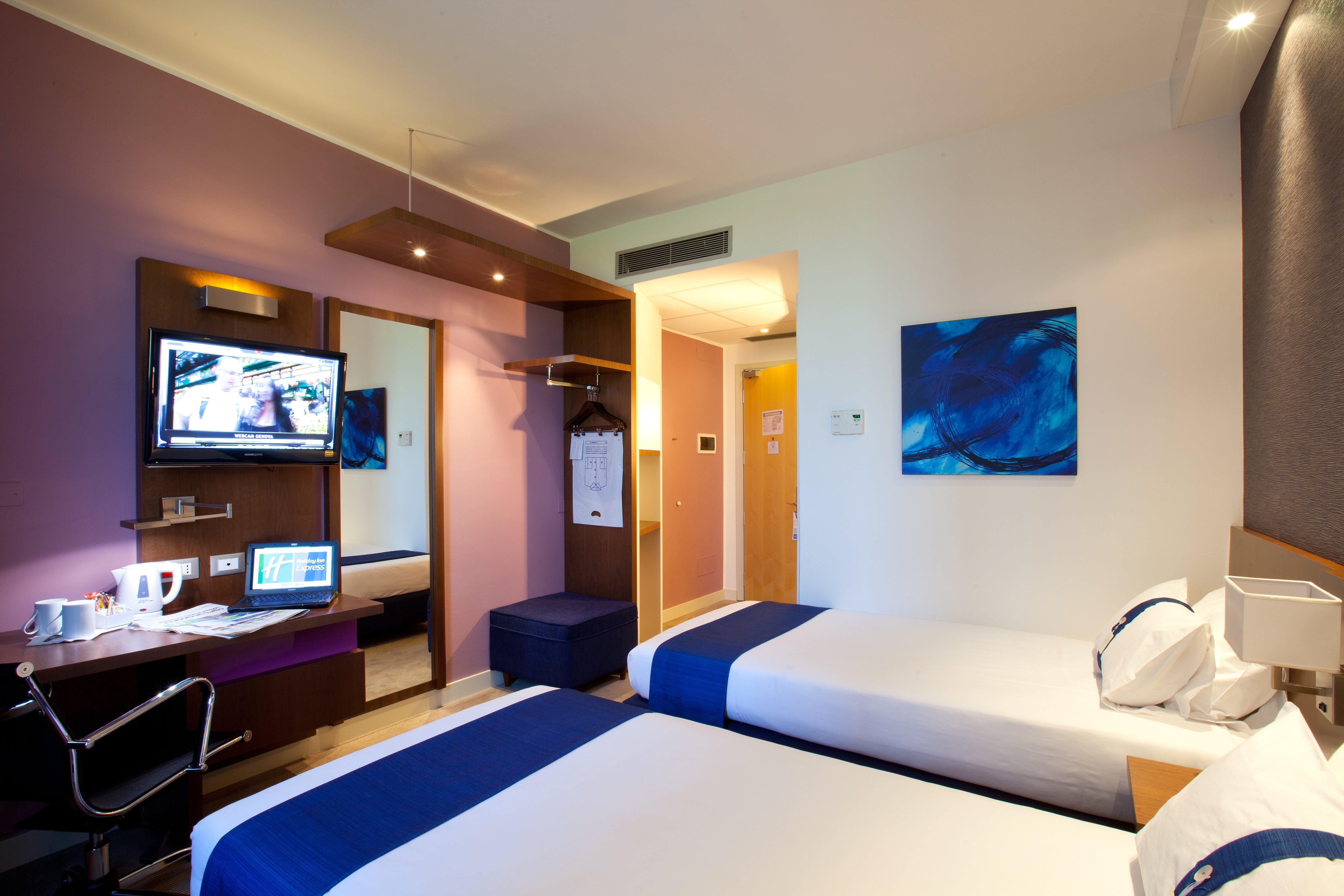 Holiday Inn Express Reggio Emilia By Ihg מראה חיצוני תמונה